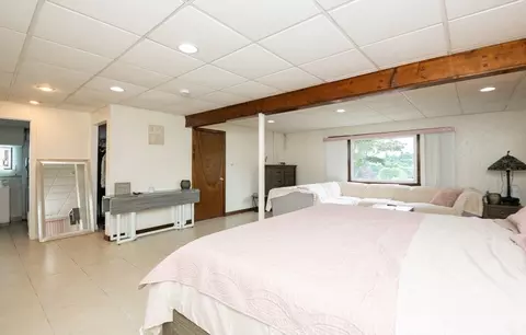 Bedroom - 8 Patrick Cir, Stoneham, MA 02180 photo 5 of 5