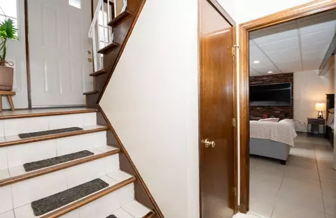 Entry Way - 8 Patrick Cir, Stoneham, MA 02180 photo 4 of 4