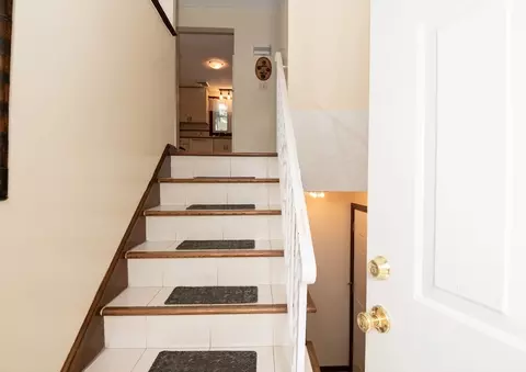 Entry Way - 8 Patrick Cir, Stoneham, MA 02180 photo 1 of 4