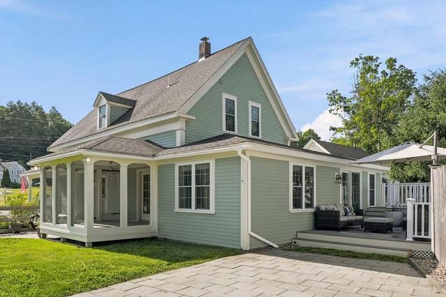 35 Elm Park, Groveland, MA 01834