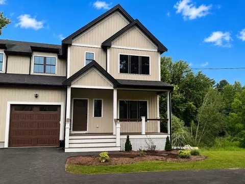 86 High St #2, Carver, MA 02330