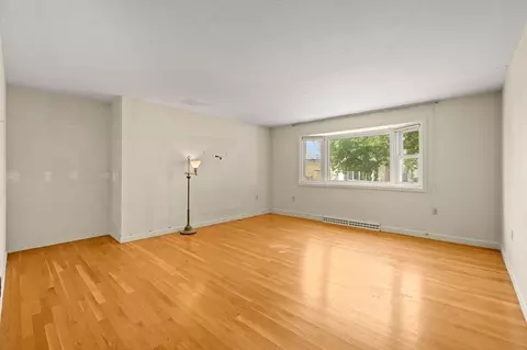 4 Winter St, Everett, MA 02149 photo 4