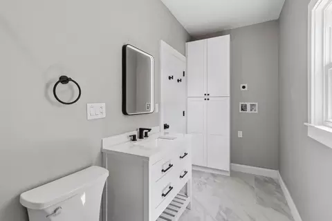 Bath - 16 Hillside St #1, Maynard, MA 01754 photo 2 of 5