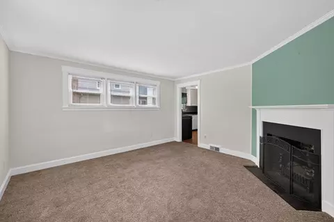 Living - 414 Archer St, Fall River, MA 02720 photo 3 of 4