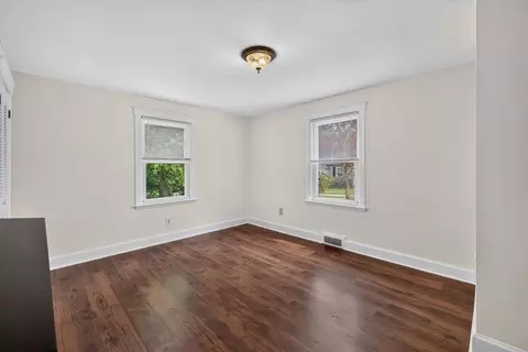 Bedroom - 414 Archer St, Fall River, MA 02720 photo 4 of 6