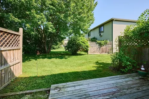 Exterior - 170 E Hadley Rd #65, Amherst, MA 01002 photo 2 of 6