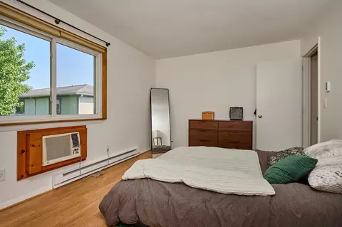 Bedroom - 170 E Hadley Rd #65, Amherst, MA 01002 photo 1 of 4