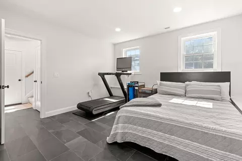 Bedroom - 59 Riverview Ave, Danvers, MA 01923 photo 5 of 5