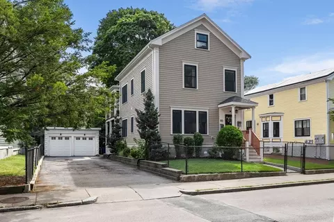 95 Green St #2, Jamaica Plain, MA 02130
