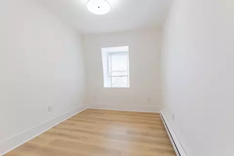 Bedroom - 595 E 5th St, Boston, MA 02127 photo 5 of 5