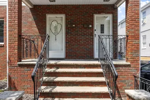 26 Shirley St, Everett, MA 02149 photo 3