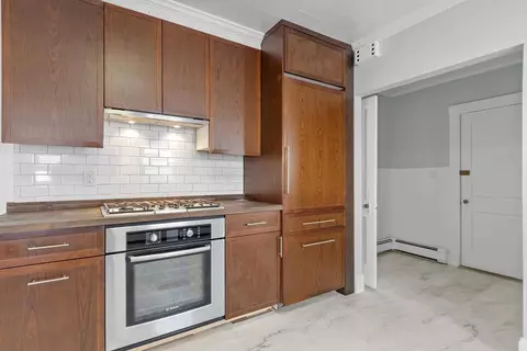 26 Shirley St, Everett, MA 02149 photo 8