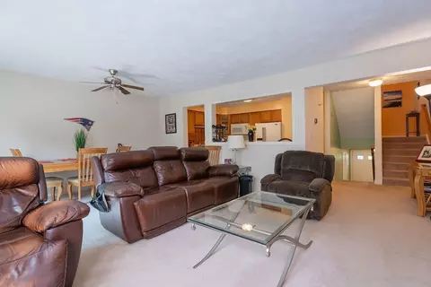 Living - 703 Brookhaven Ln #703, Woonsocket, RI 02895 photo 2 of 2