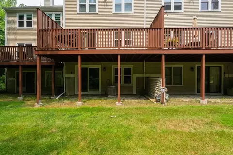 Exterior - 703 Brookhaven Ln #703, Woonsocket, RI 02895 photo 3 of 4