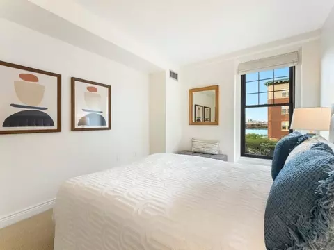 Bedroom - 4 Charlesgate E #705, Boston, MA 02215 photo 1 of 4
