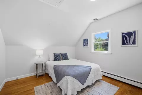 Bedroom - 16 Elm St, Reading, MA 01867 photo 4 of 7
