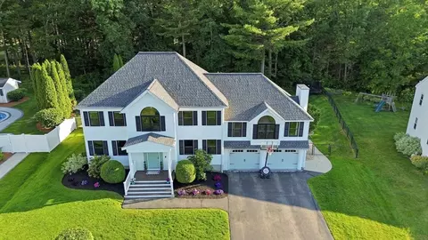 238 Mitchell G Dr, Tewksbury, MA 01876