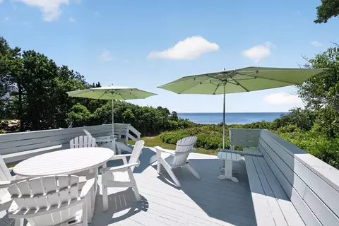 Exterior - 7 Gull Ln, Bourne, MA 02534 photo 2 of 3
