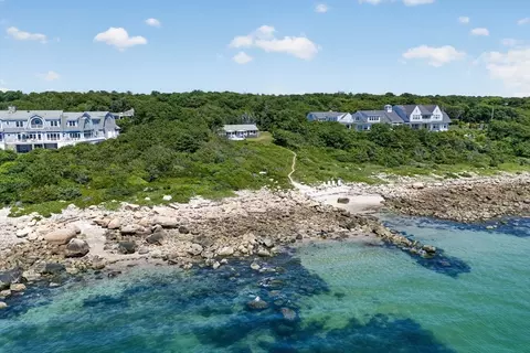 View/Area - 7 Gull Ln, Bourne, MA 02534 photo 1 of 4