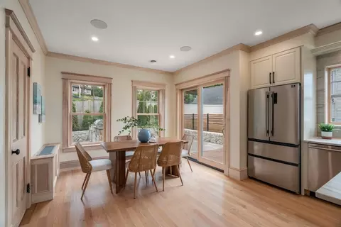 Dining - 73 Main St, Hull, MA 02045 photo 1 of 1