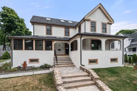 Exterior - 73 Main St, Hull, MA 02045 photo 9 of 10