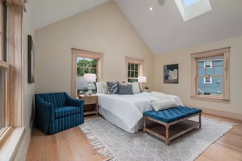 Bedroom - 73 Main St, Hull, MA 02045 photo 2 of 2