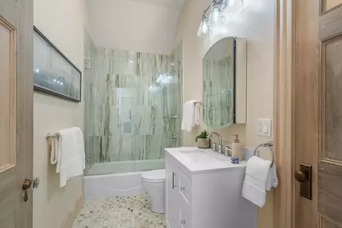Bath - 73 Main St, Hull, MA 02045 photo 1 of 5