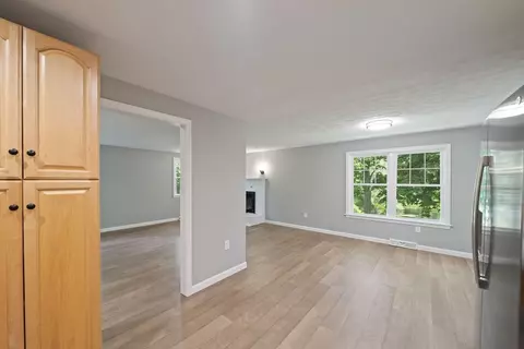 709 County Rd, Bourne, MA 02559 photo 5