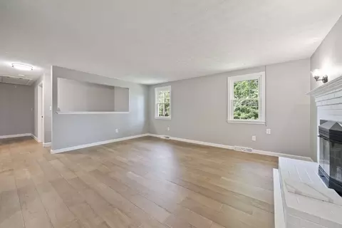 709 County Rd, Bourne, MA 02559 photo 9