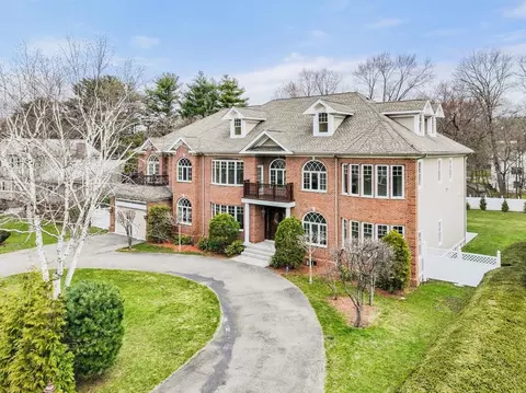 75 Woodfall Rd, Belmont, MA 02478