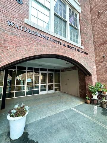 130 John St #355, Lowell, MA 01852