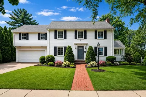 81 Brettwood Rd, Belmont, MA 02478