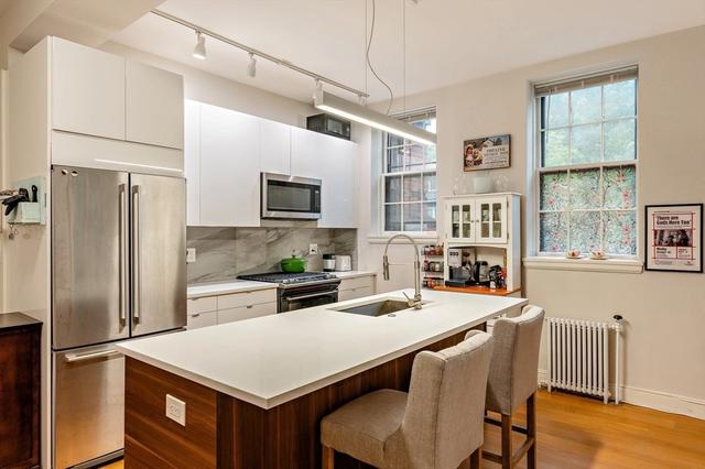 4 Kilsyth Ter #14, Boston, MA 02135
