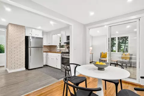 50 Lancaster Rd, Dedham, MA 02026 photo 7