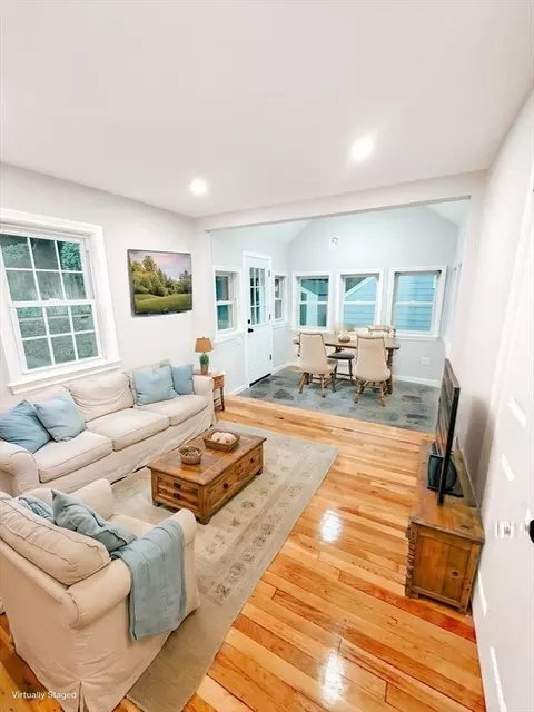 21 Bridge St, Beverly, MA 01915 photo 19