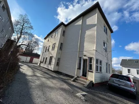 7 Bluff St, Worcester, MA 01610 photo 1