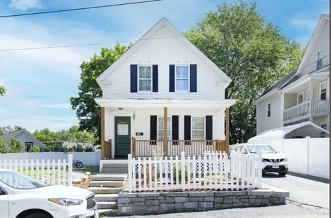 12 Quigley Ave, Chelmsford, MA 01863