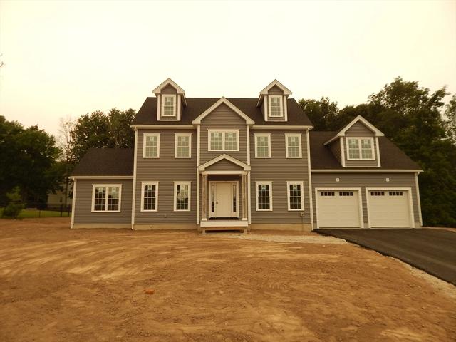 3 Lodie Ln, Brockton, MA 02301