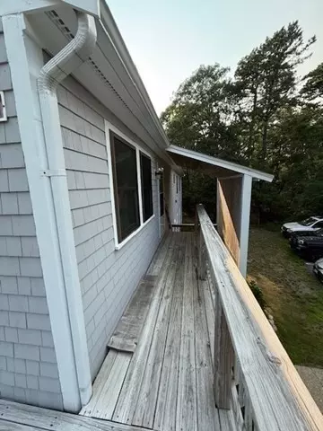 Exterior - 35 Ashumet Rd #4D, Mashpee, MA 02649 photo 6 of 9