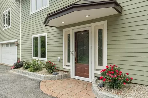 60 Murphy, Hudson, MA 01749 photo 2