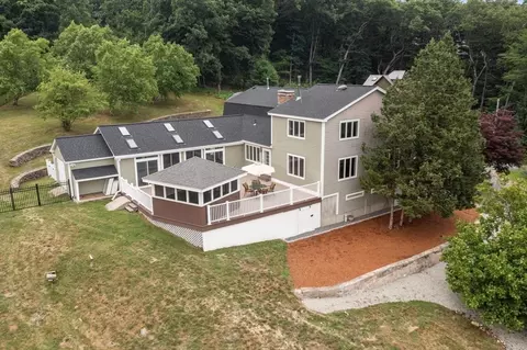 60 Murphy, Hudson, MA 01749 photo 4