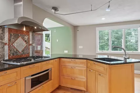 60 Murphy, Hudson, MA 01749 photo 14
