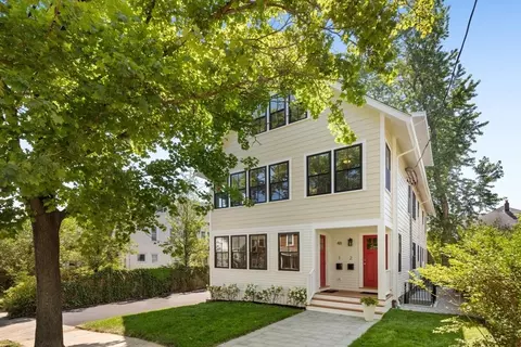 48 Mt Vernon St #2, Arlington, MA 02476