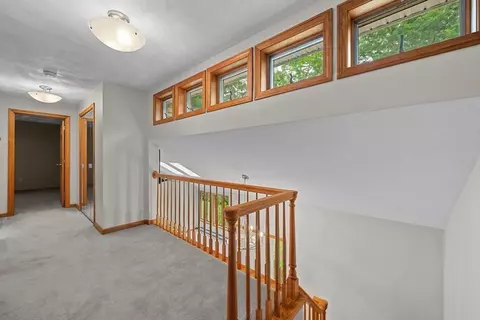 Entry Way - 75 Allen Rd, Brookfield, MA 01506 photo 5 of 6