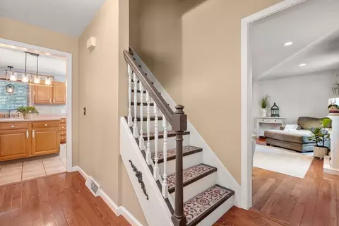 44 Fallston St, Springfield, MA 01119 photo 18