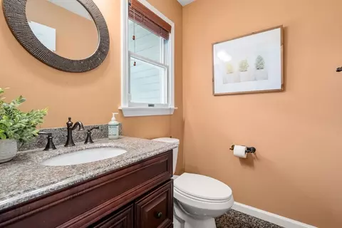 44 Fallston St, Springfield, MA 01119 photo 17