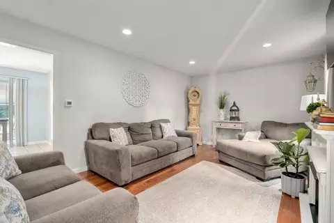44 Fallston St, Springfield, MA 01119 photo 14