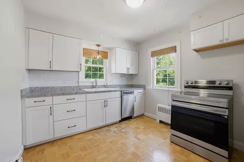51 Ernest Ave #B, Worcester, MA 01604 photo 9