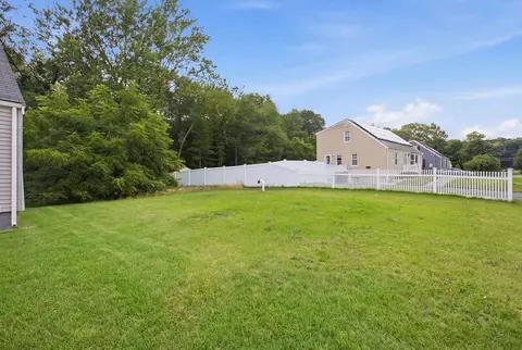 3 Hendricks St, Avon, MA 02322 photo 12