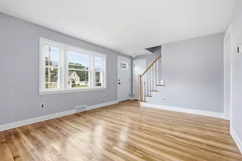 3 Hendricks St, Avon, MA 02322 photo 2